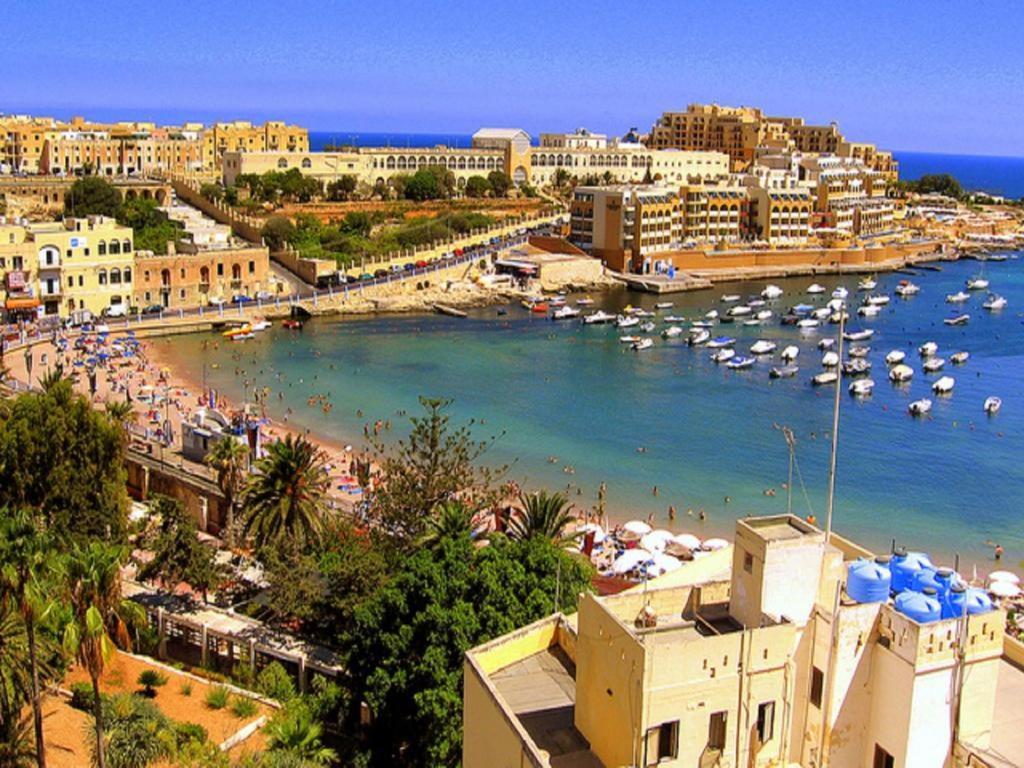 Deluxe Apartment With Valletta And Harbour Views Слима Экстерьер фото