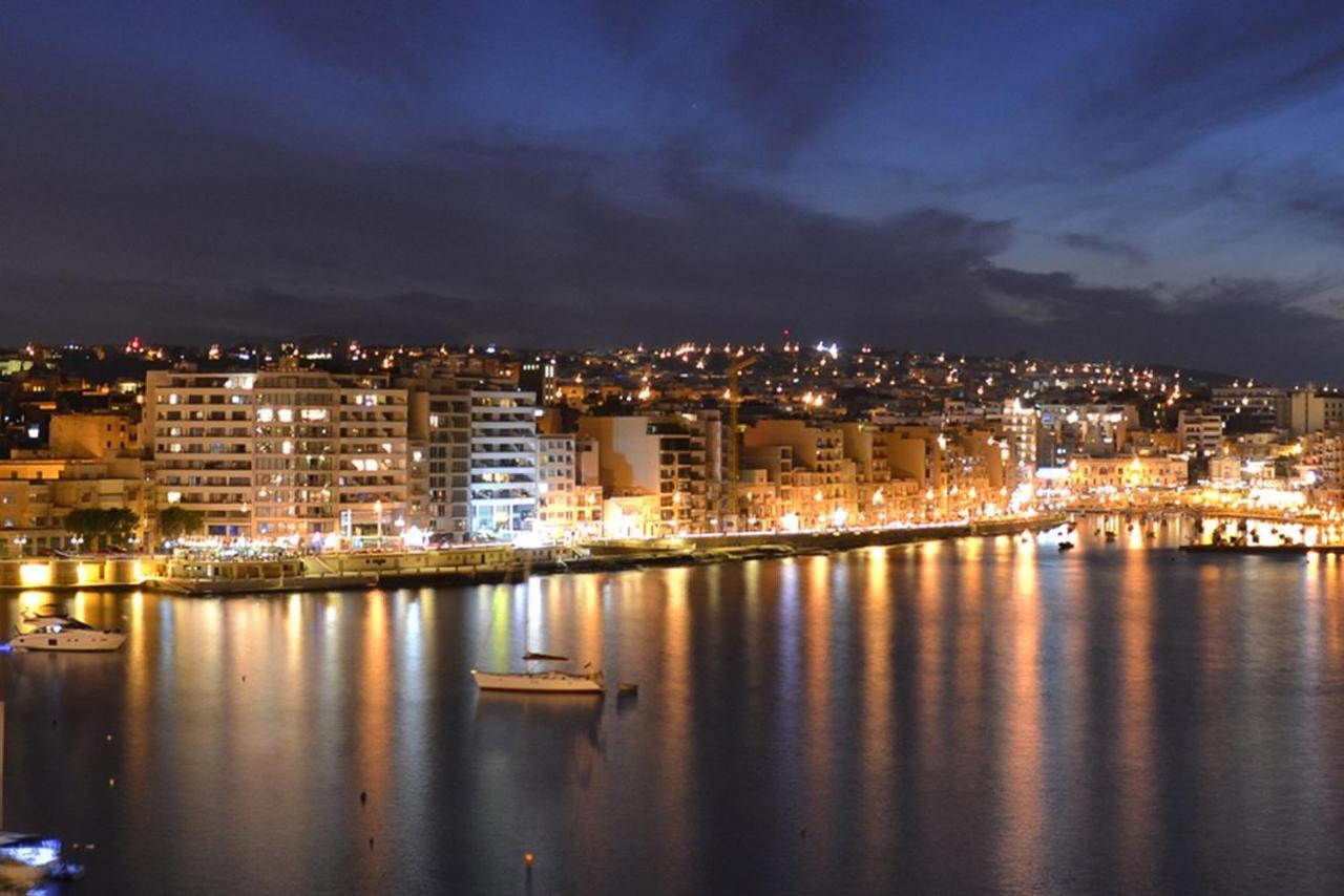 Deluxe Apartment With Valletta And Harbour Views Слима Экстерьер фото