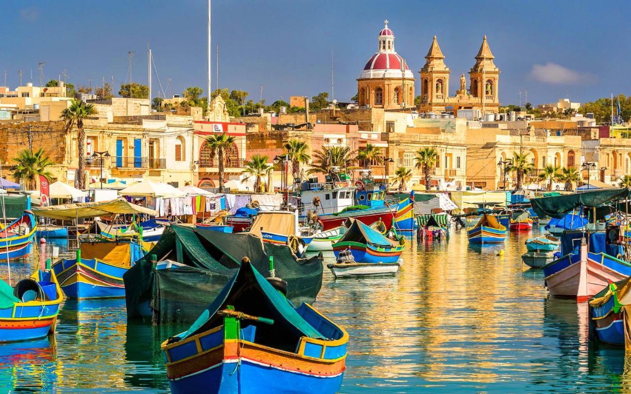 Deluxe Apartment With Valletta And Harbour Views Слима Экстерьер фото
